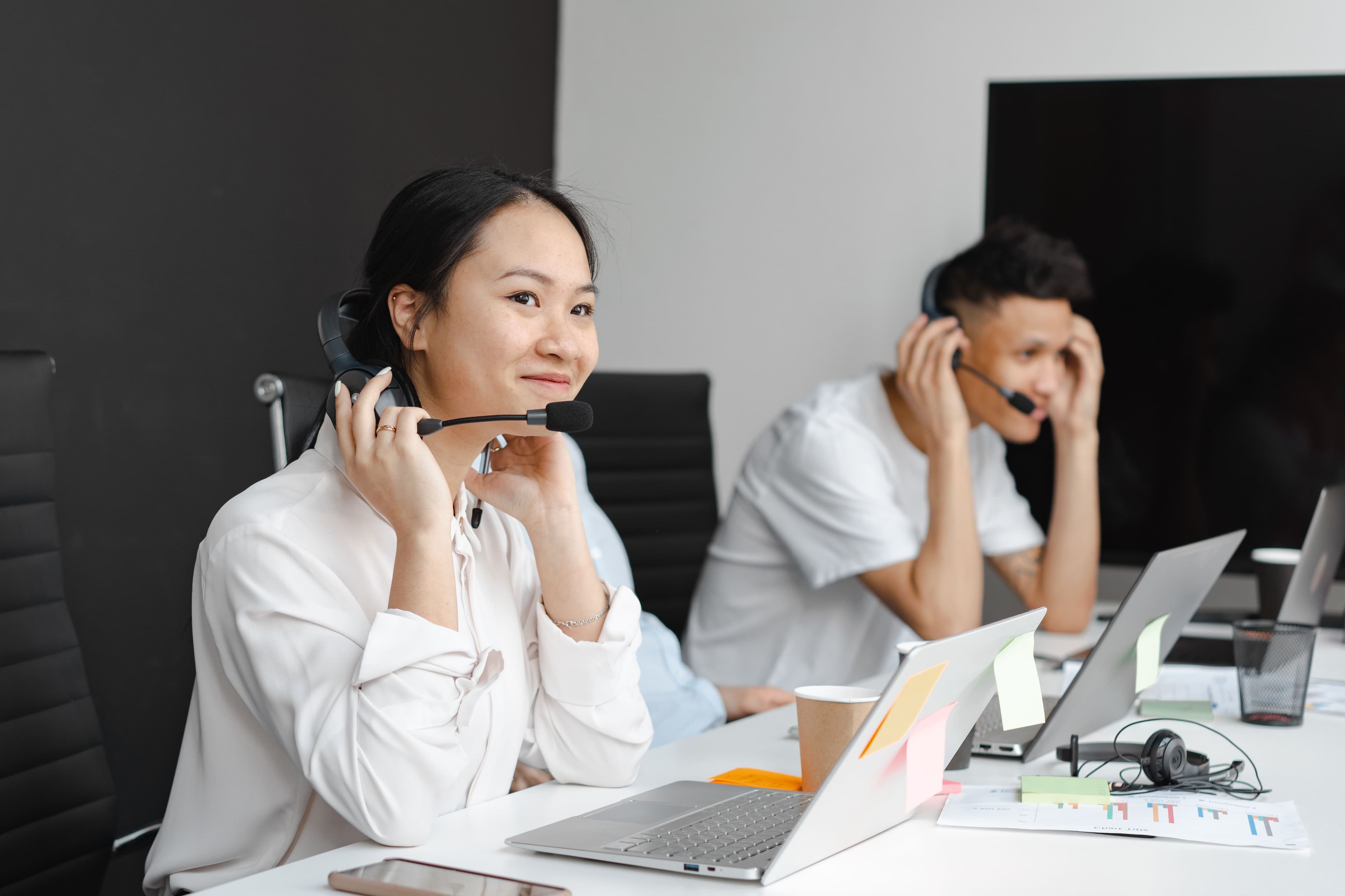 Customer support automation dashboard and messaging interface