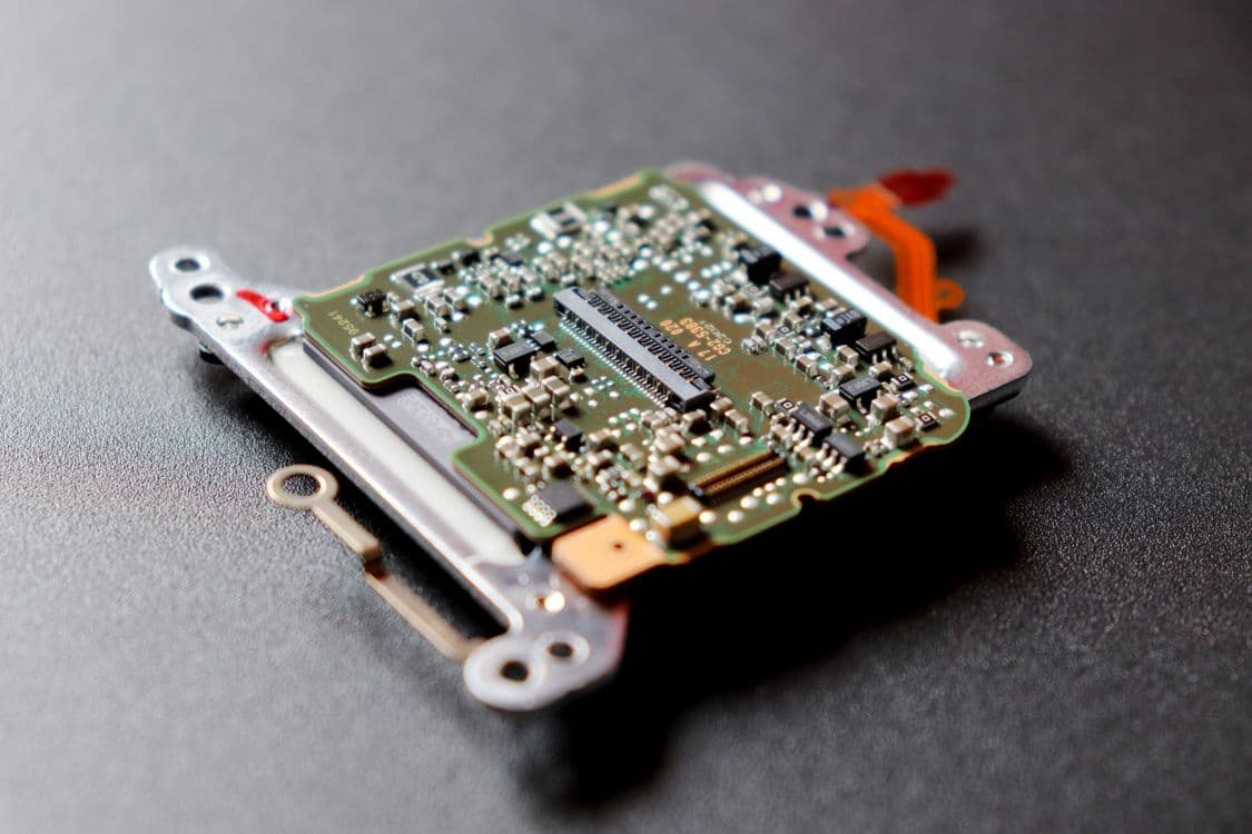 Embedded systems and connected hardware technology visual